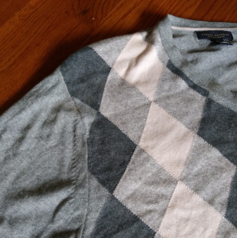 Lightly worn cashmere sweater